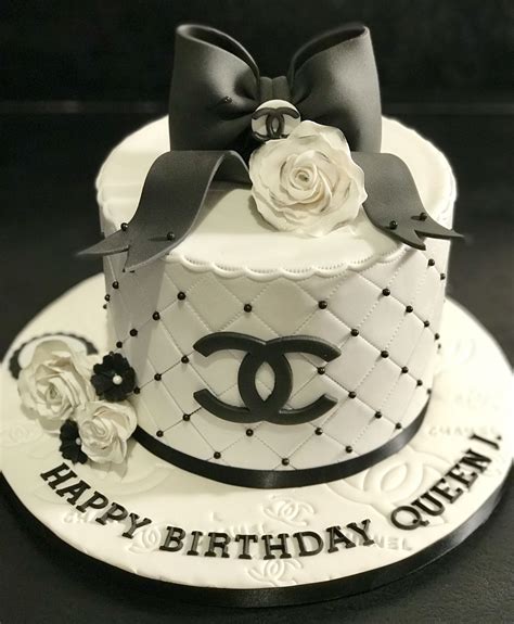 gâteau chanel|chanel cake ideas.